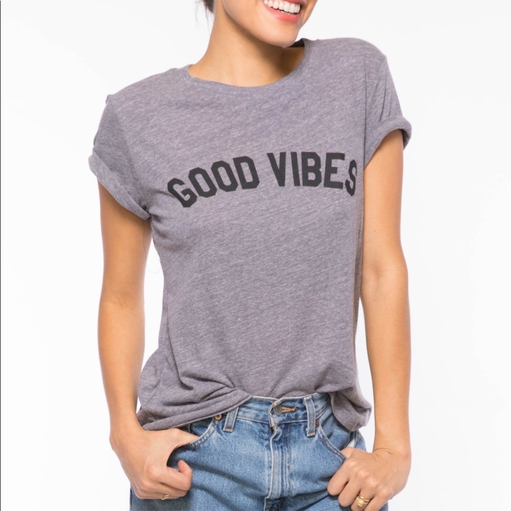good vibes T-shirt!